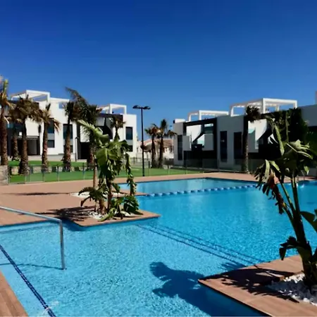 Punta Prima & Oasis דירה